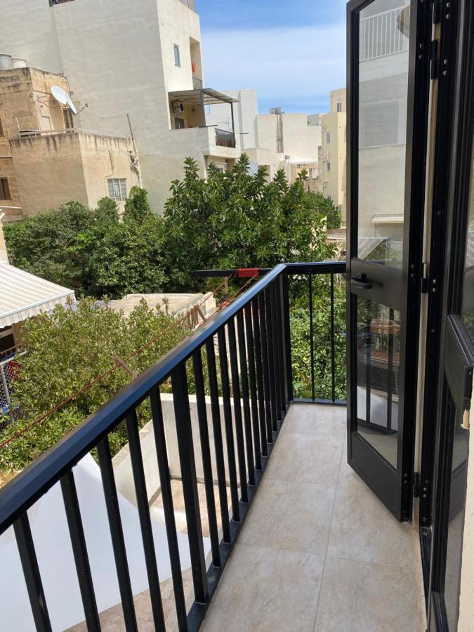 Gzira Centre Apartment Exterior foto